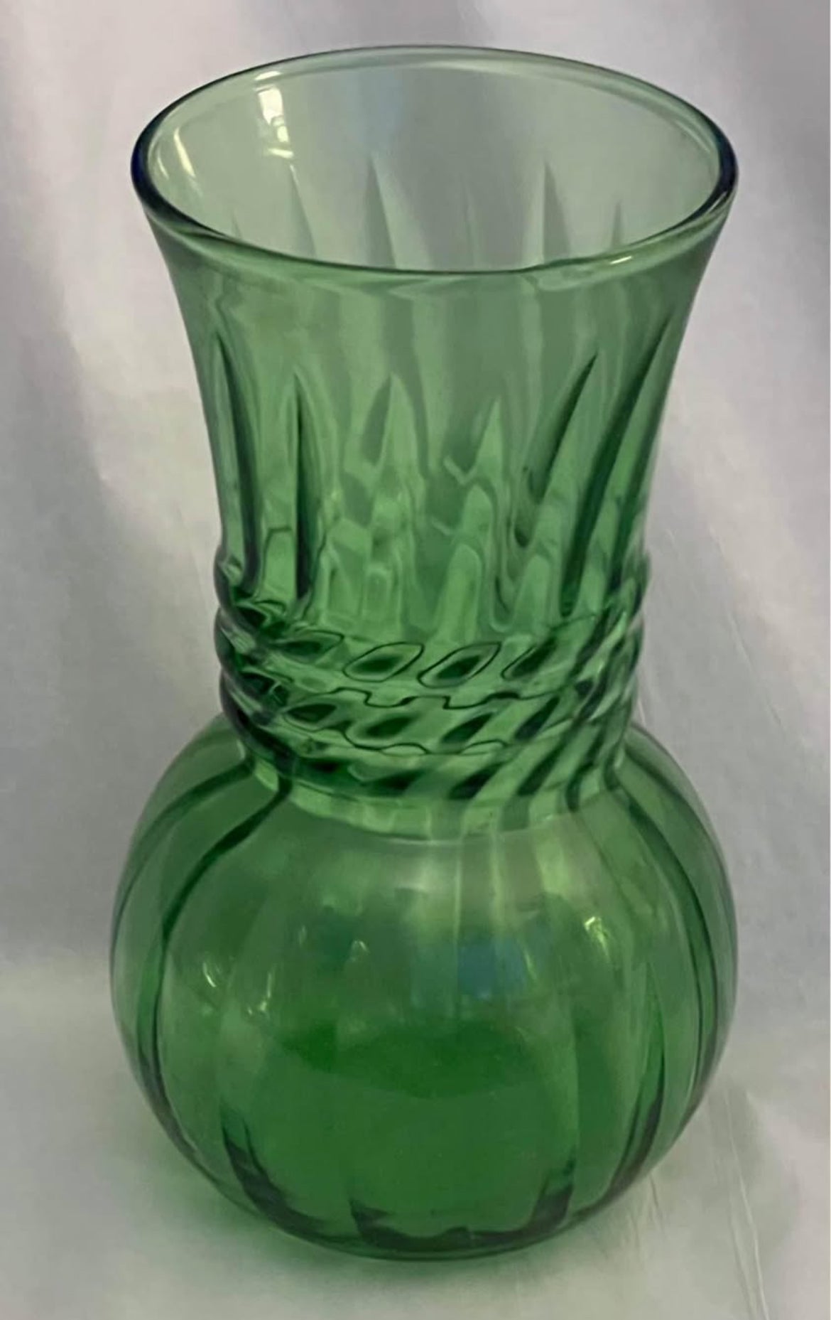 Vintage Anchor Hocking Green Glass Vase, Ribbed Swirl