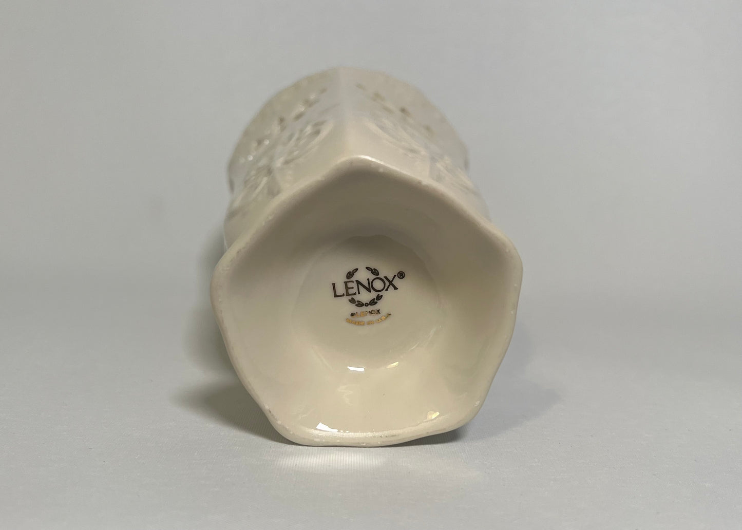 Lenox Langtry Collection Reticulated Vase w/ 24k Gold Trim, Box Included
