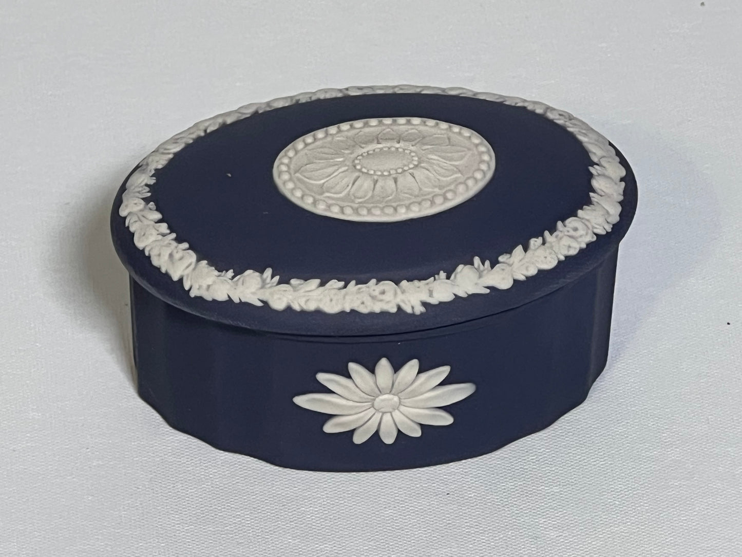 Wedgwood Portland Blue Jasperware Trinket Dish w/ Lid