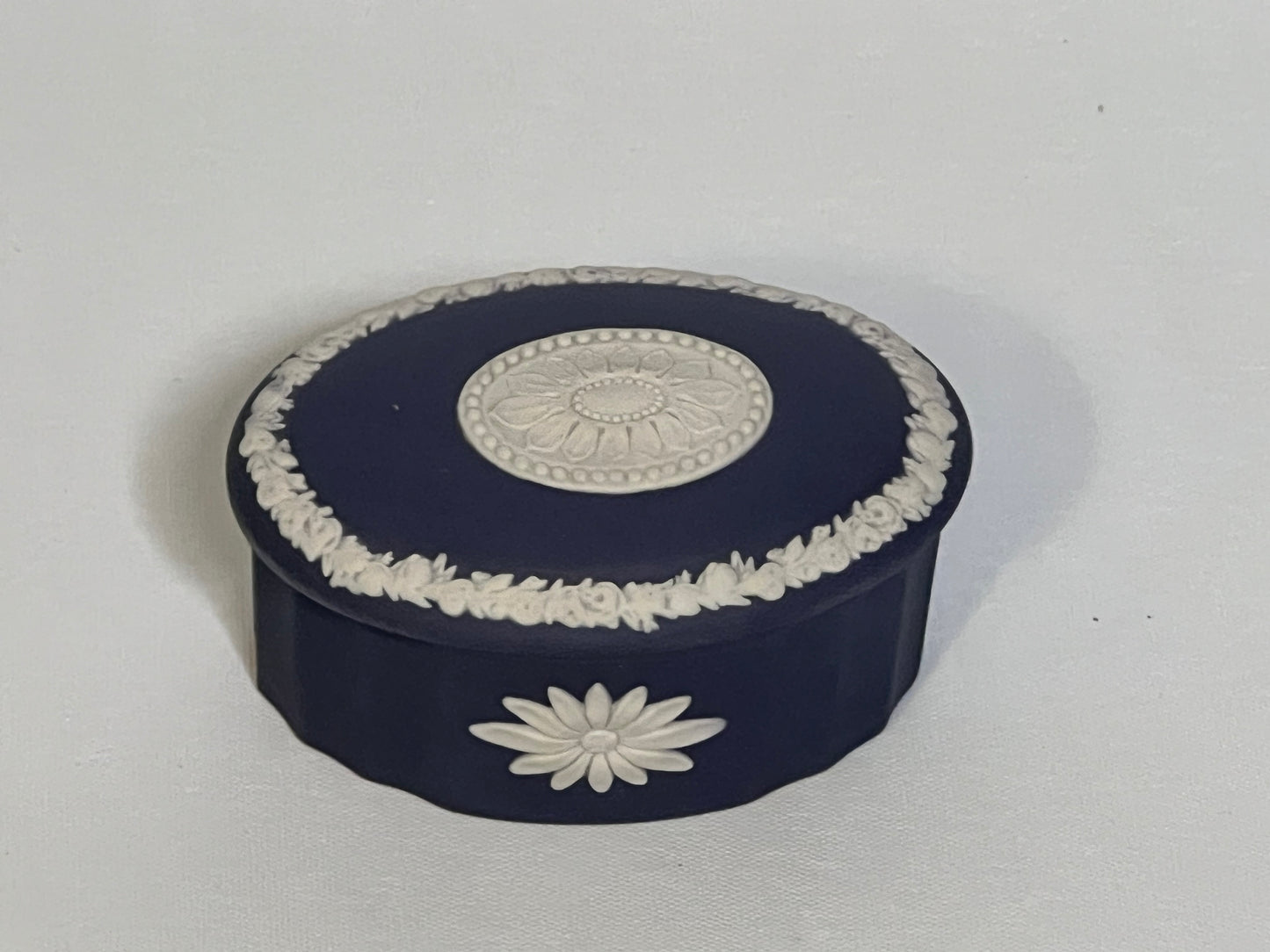 Wedgwood Portland Blue Jasperware Trinket Dish w/ Lid