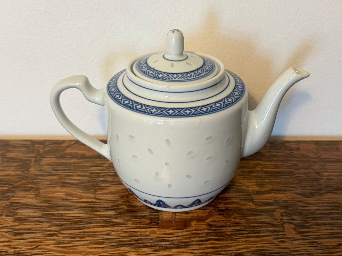 Chinese Blue and White Porcelain Teapot Featuring Rice Grain Pattern
